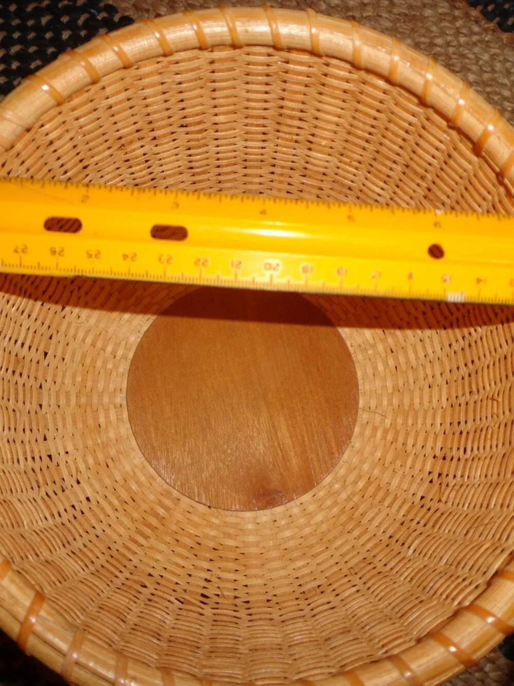 NEW Handcrafted NANTUCKET Round Handled Basket 8x6